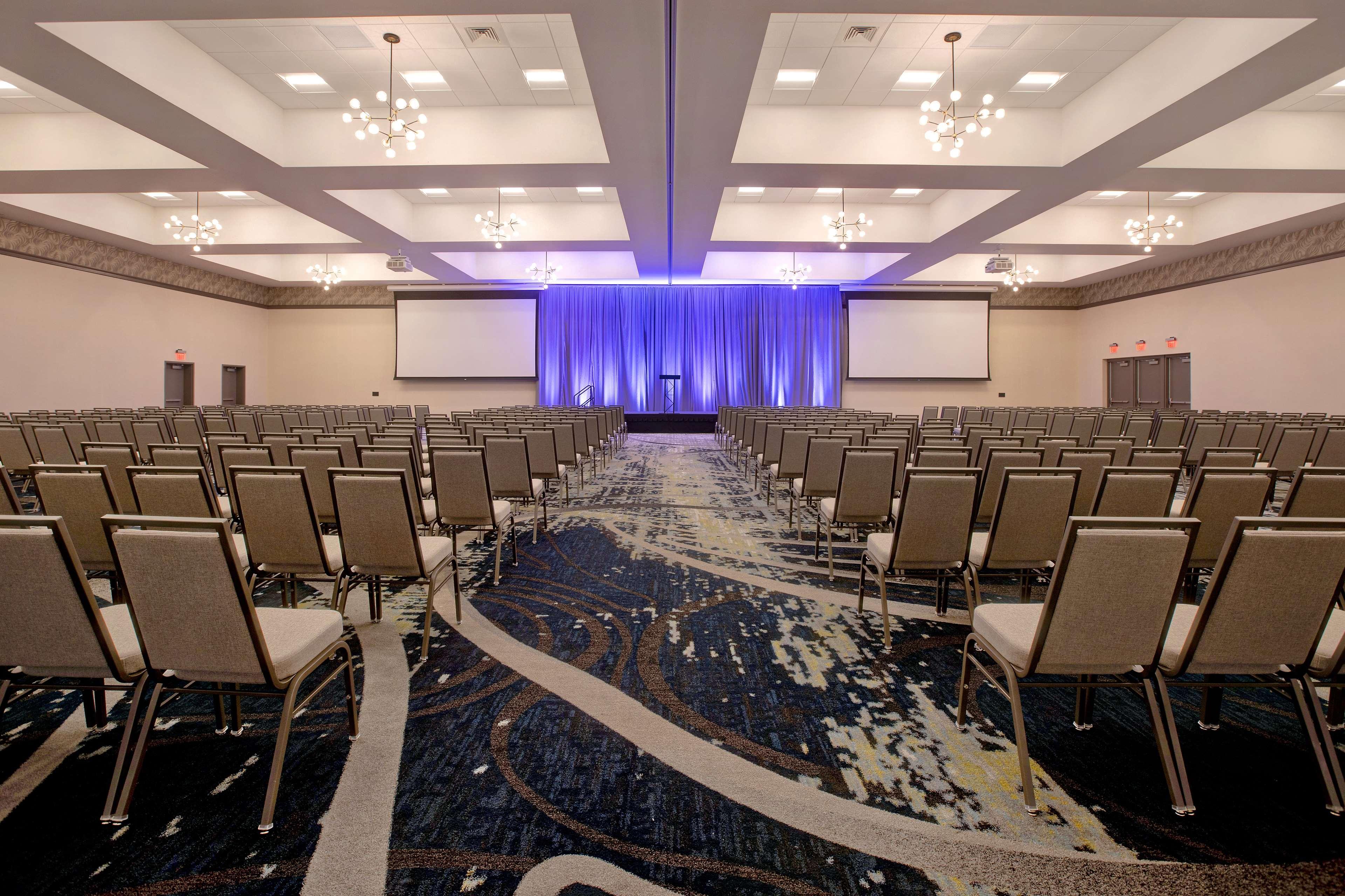 Embassy Suites By Hilton Rockford Riverfront מראה חיצוני תמונה