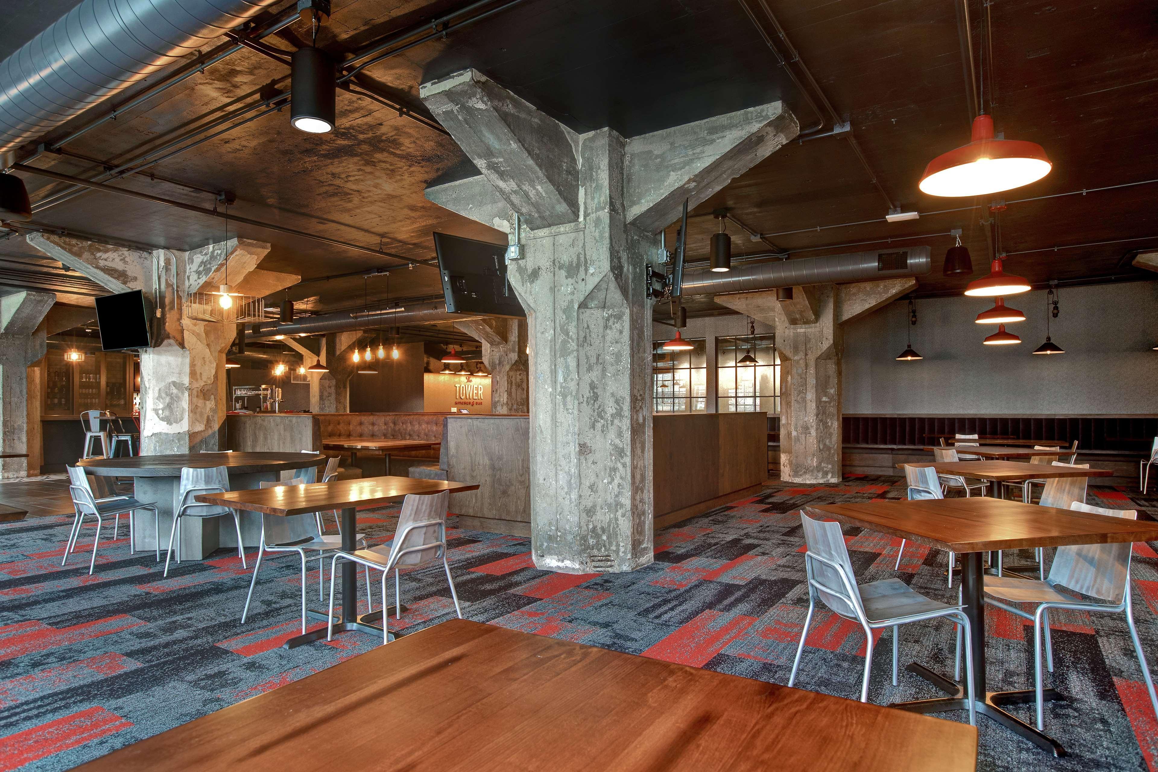 Embassy Suites By Hilton Rockford Riverfront מראה חיצוני תמונה