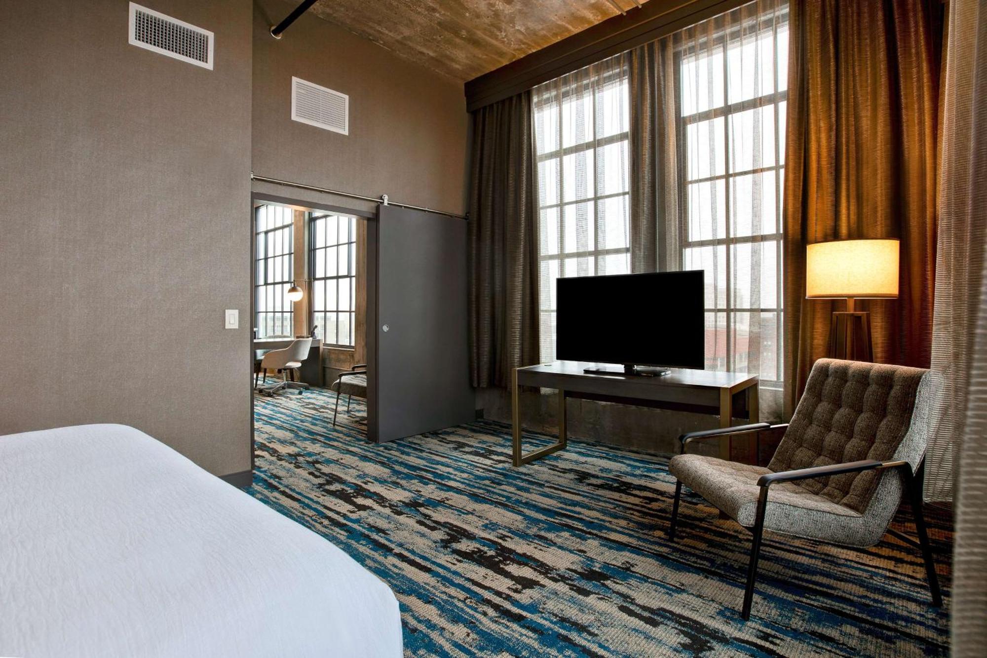 Embassy Suites By Hilton Rockford Riverfront מראה חיצוני תמונה