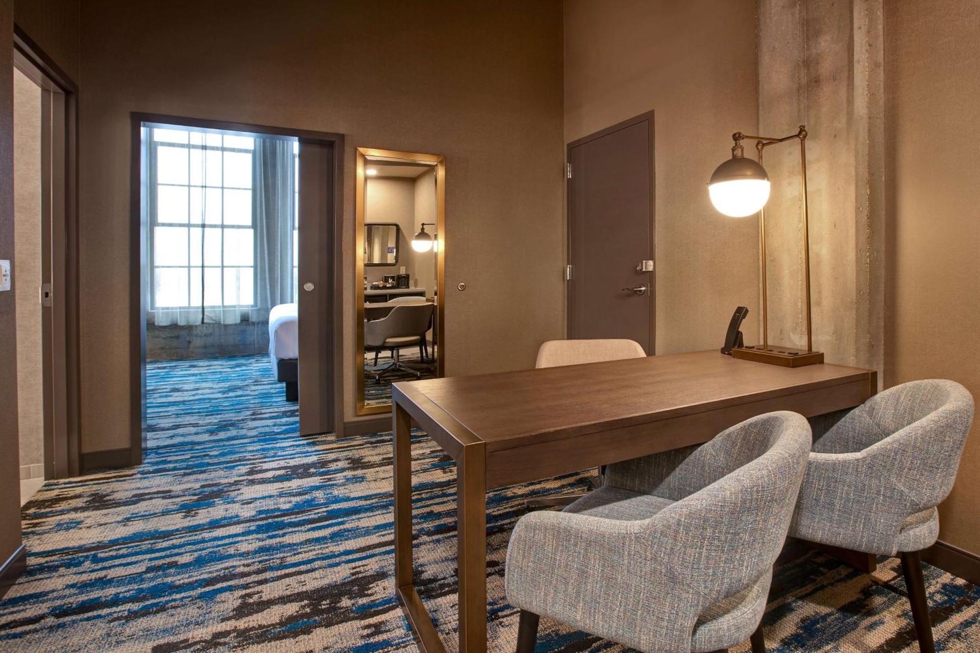 Embassy Suites By Hilton Rockford Riverfront מראה חיצוני תמונה