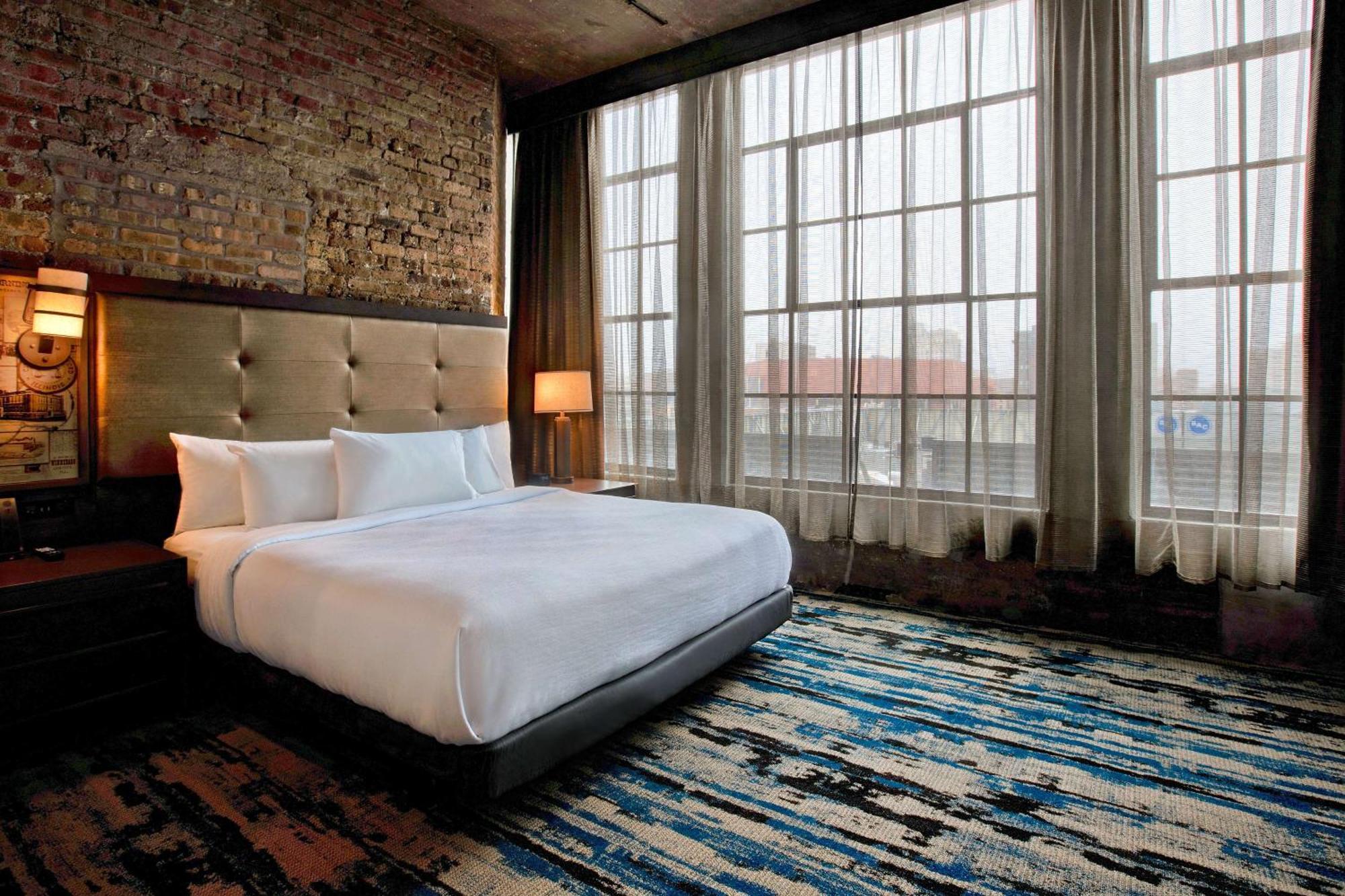 Embassy Suites By Hilton Rockford Riverfront מראה חיצוני תמונה